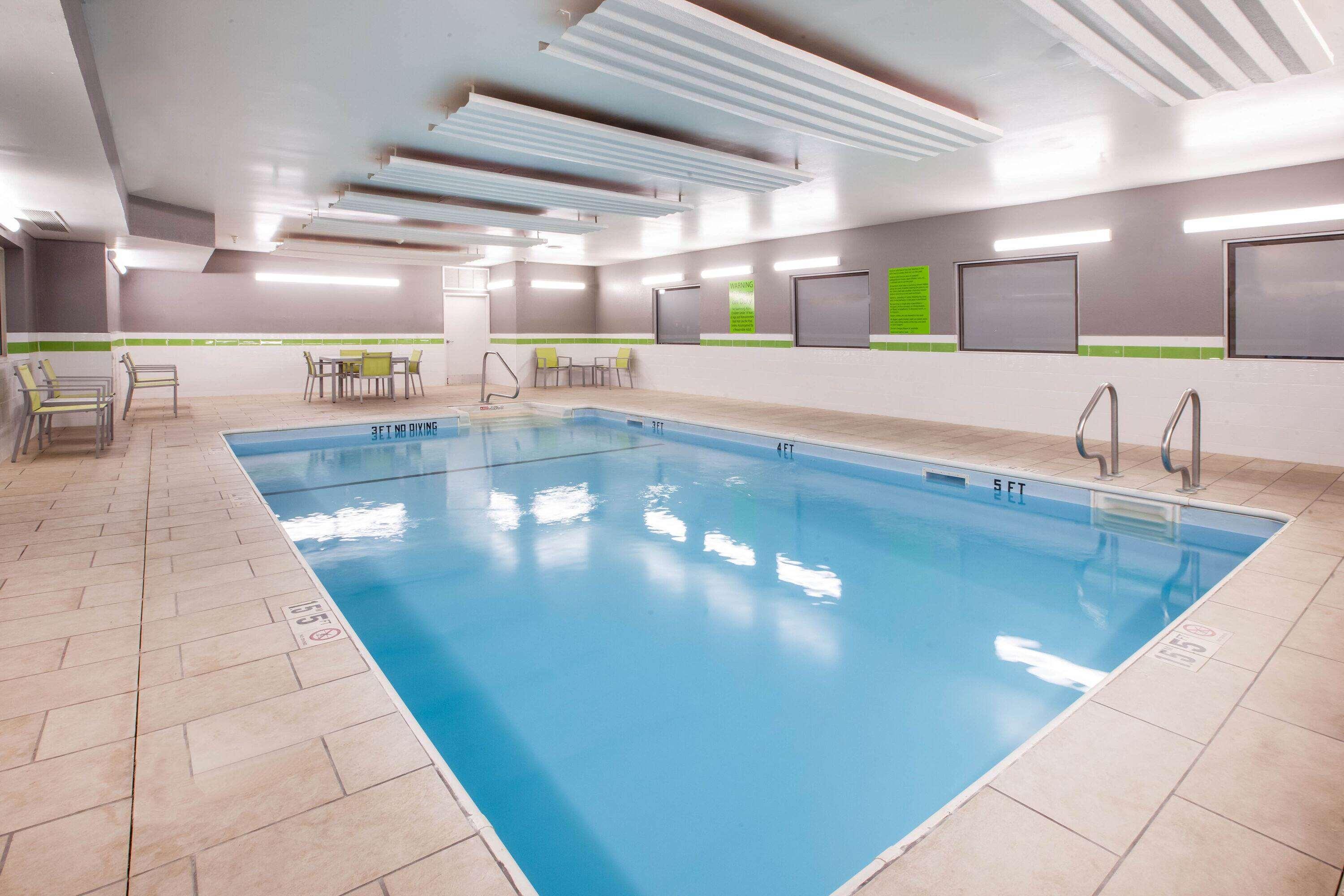 La Quinta Inn And Suites By Wyndham Elkhart Buitenkant foto